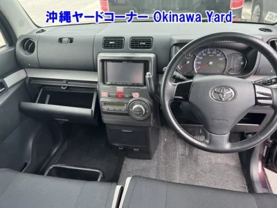 Toyota PIXIS SPACE