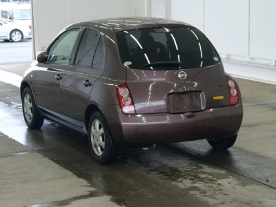 Nissan March