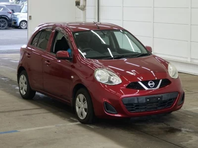 Nissan March
