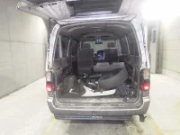 Toyota HIACE лот № 8471 оценка 3  с аукциона в Японии 6