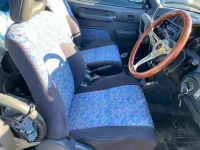 Toyota RAV4 лот № 70356 оценка 3.5  с аукциона в Японии 6