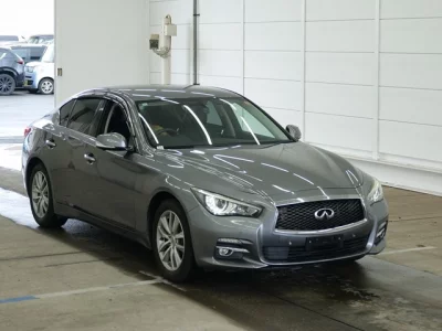 Nissan SKYLINE  с аукциона в Японии