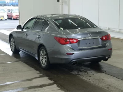 Nissan SKYLINE  с аукциона в Японии