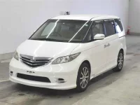 Honda ELYSION лот № 80229 оценка 3.5  с аукциона в Японии 3