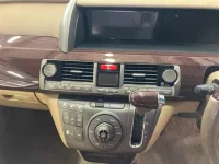 Honda ELYSION лот № 80229 оценка 3.5  с аукциона в Японии 5