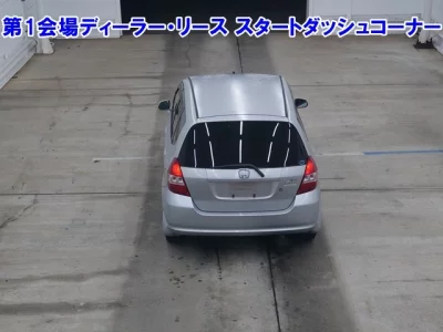 Honda FIT  с аукциона в Японии