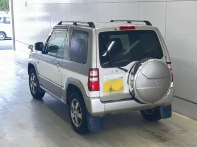 Mitsubishi Pajero Mini