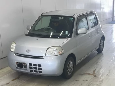 Daihatsu Esse  с аукциона в Японии