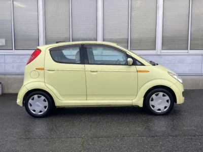 Subaru R2  с аукциона в Японии