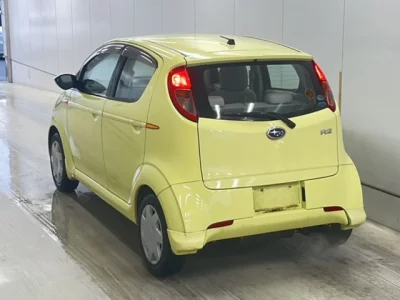 Subaru R2  с аукциона в Японии