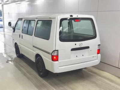 Mazda Bongo Van