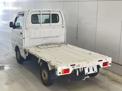 Mazda Scrum Truck