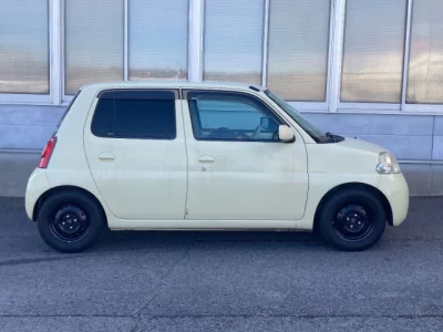Daihatsu Esse