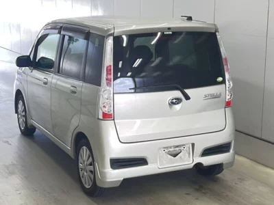 Subaru STELLA  с аукциона в Японии