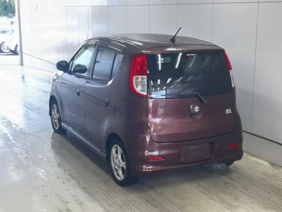 Suzuki MRWAGON