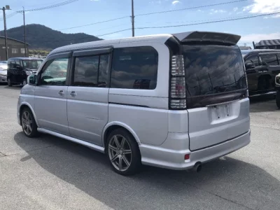 Honda STEP WAGON