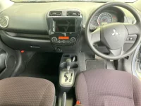 Mitsubishi MIRAGE лот № 1326 оценка R  с аукциона в Японии 3