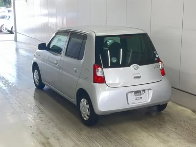 Daihatsu Esse  с аукциона в Японии