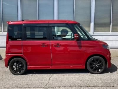Suzuki Spacia