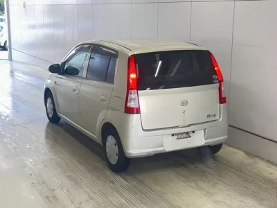 Daihatsu MIRA  с аукциона в Японии