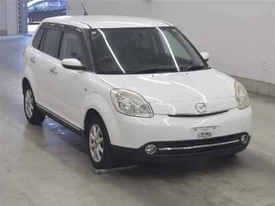 Mazda Verisa