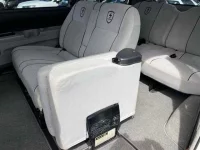 Mitsubishi DELICA лот № 70301 оценка 3.5  с аукциона в Японии 7