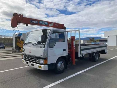 Mitsubishi Fuso Canter