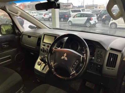 Mitsubishi DELICA D5  с аукциона в Японии