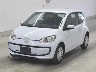 Volkswagen UP  с аукциона в Японии