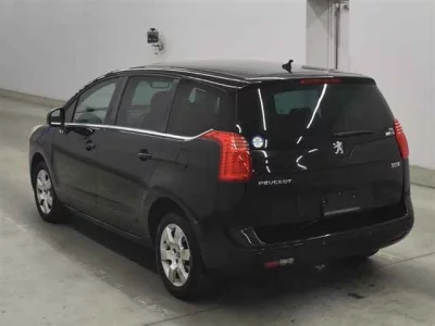 Peugeot 5008  с аукциона в Японии