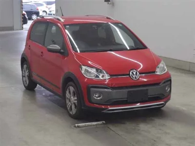 Volkswagen UP  с аукциона в Японии