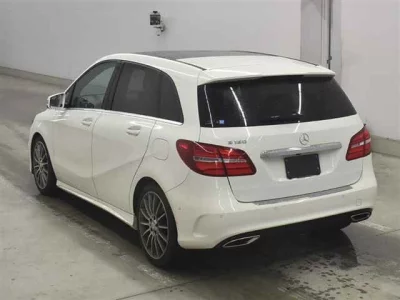 Mercedes-Benz B CLASS