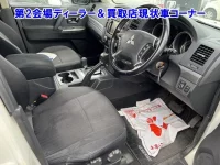 Mitsubishi PAJERO лот № 95007 оценка 0  с аукциона в Японии 4