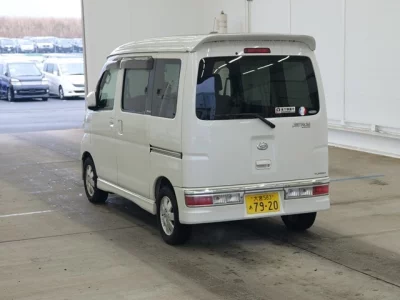 Daihatsu Atrai Wagon
