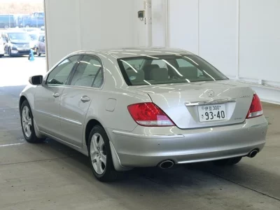 Honda LEGEND  с аукциона в Японии