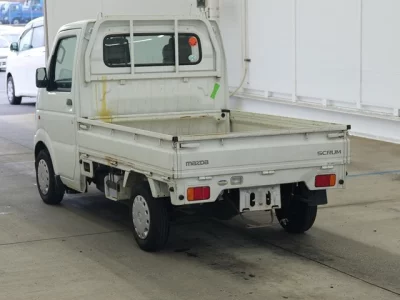 Mazda Scrum Truck