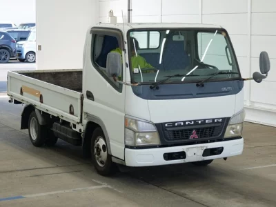 Mitsubishi Fuso Canter