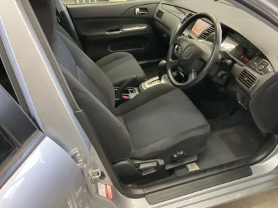 Mitsubishi LANCER  с аукциона в Японии