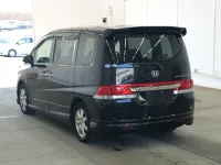 Honda STEP WAGON лот № 2103 оценка 3.5  с аукциона в Японии 1