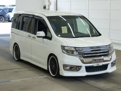 Honda STEP WAGON