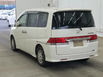 Honda STEP WAGON