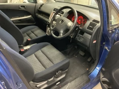 Honda STREAM  с аукциона в Японии