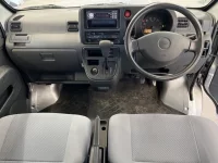 Daihatsu HIJET VAN лот № 2209 оценка 4  с аукциона в Японии 4