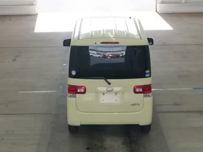 Daihatsu TANTO  с аукциона в Японии
