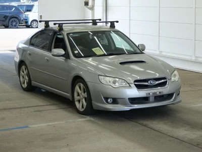 Subaru LEGACY B4