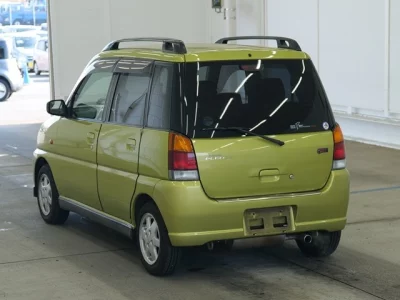 Subaru Pleo