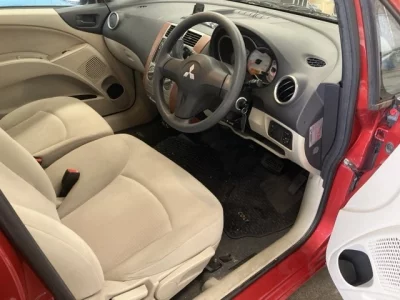 Mitsubishi Colt Plus