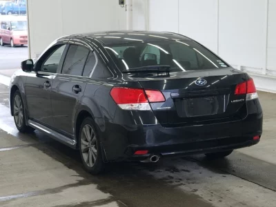 Subaru LEGACY B4