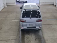 Mitsubishi DELICA лот № 2705 оценка 3.5  с аукциона в Японии 2