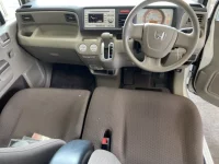 Honda LIFE лот № 2941 оценка 4  с аукциона в Японии 4